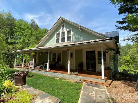39 Baileys Road Spruce Pine NC 28777