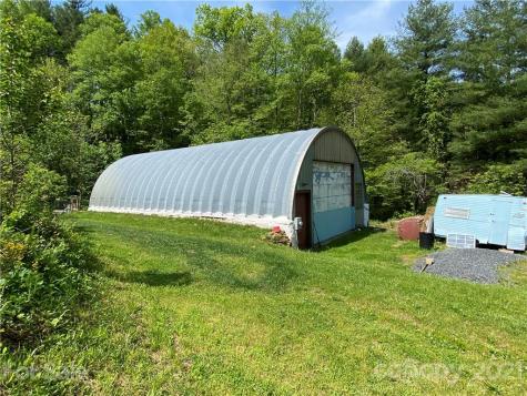 39 Baileys Road Spruce Pine NC 28777