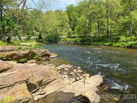 39 Baileys Road Spruce Pine NC 28777