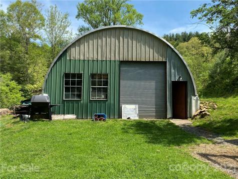 39 Baileys Road Spruce Pine NC 28777