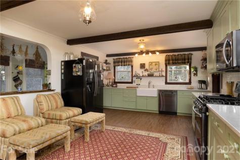 39 Baileys Road Spruce Pine NC 28777