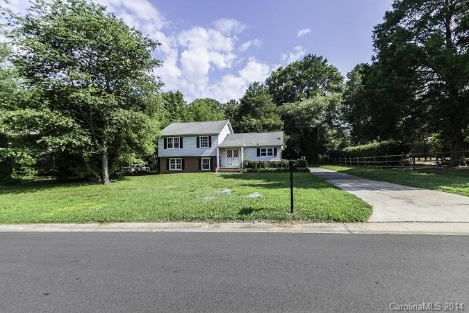 7520 Windyrush Road Charlotte NC 28226