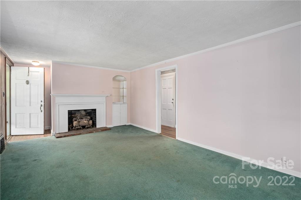 5 Charcal Drive Candler NC 28715