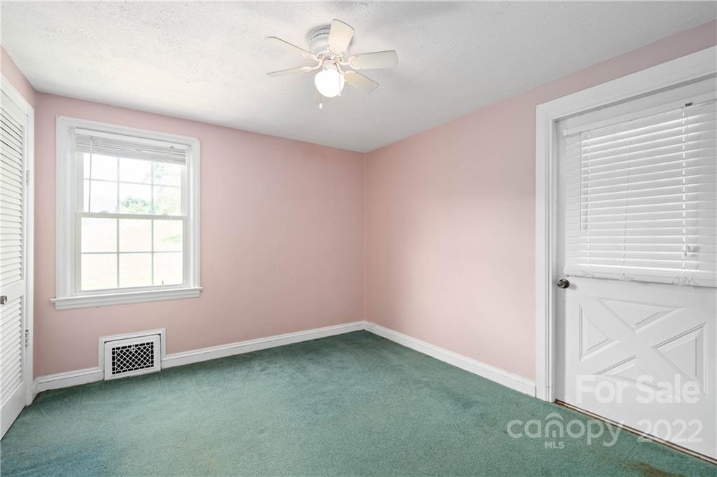 5 Charcal Drive Candler NC 28715