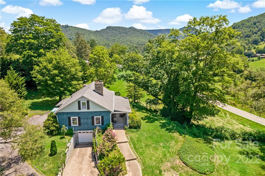 5 Charcal Drive Candler NC 28715