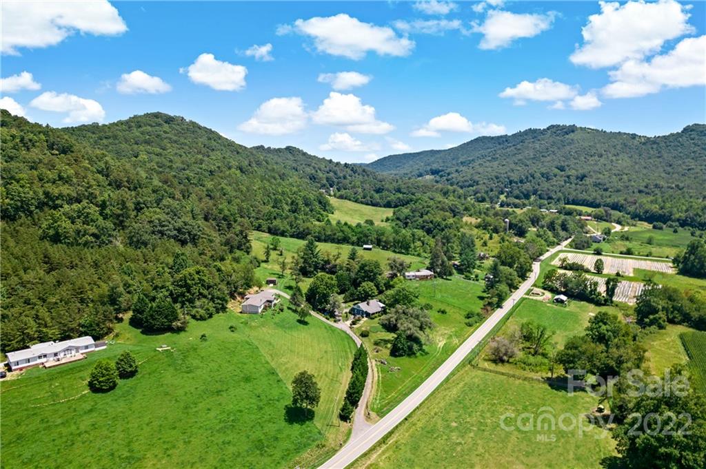 5 Charcal Drive Candler NC 28715