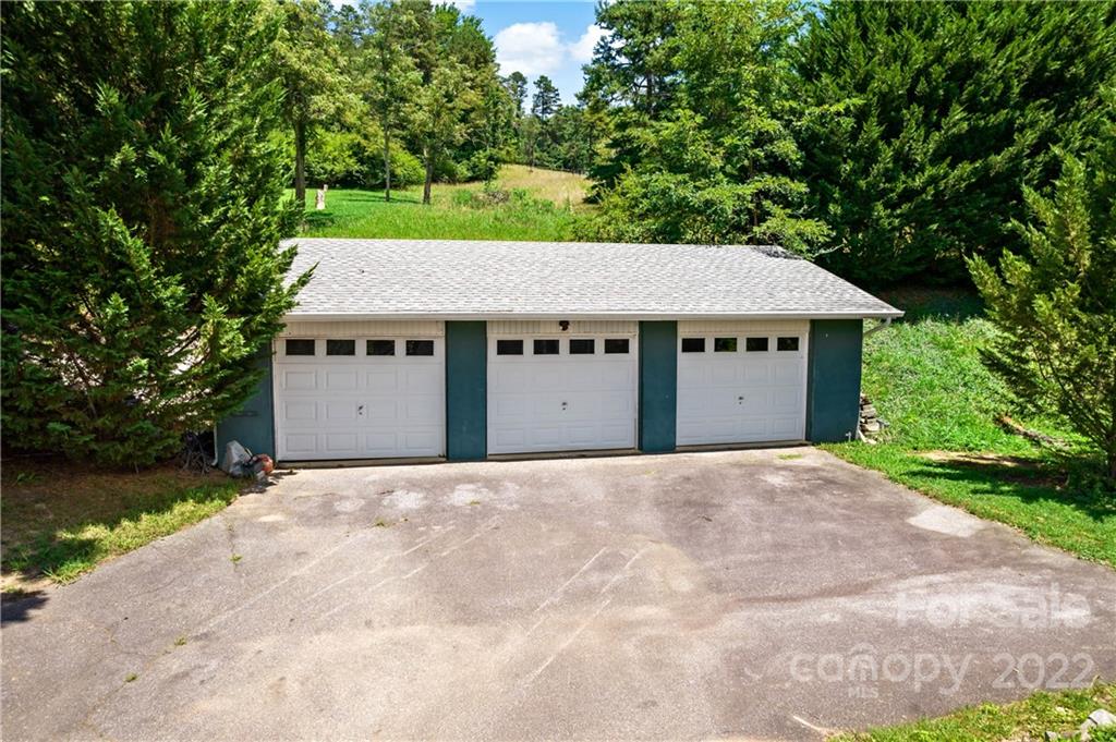 5 Charcal Drive Candler NC 28715