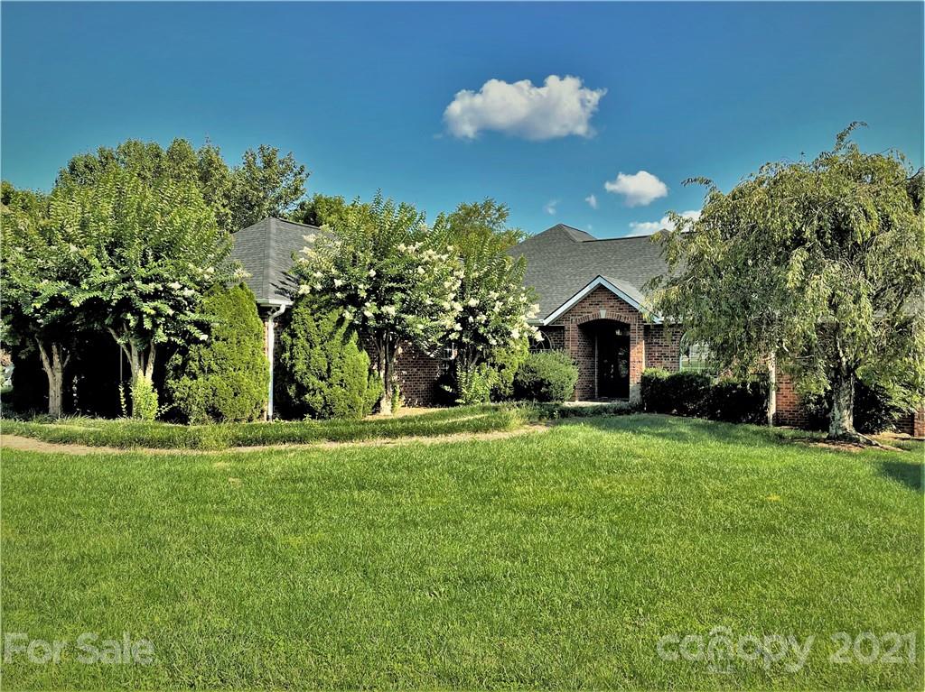 1817 Jeffress Road Mills River NC 28759