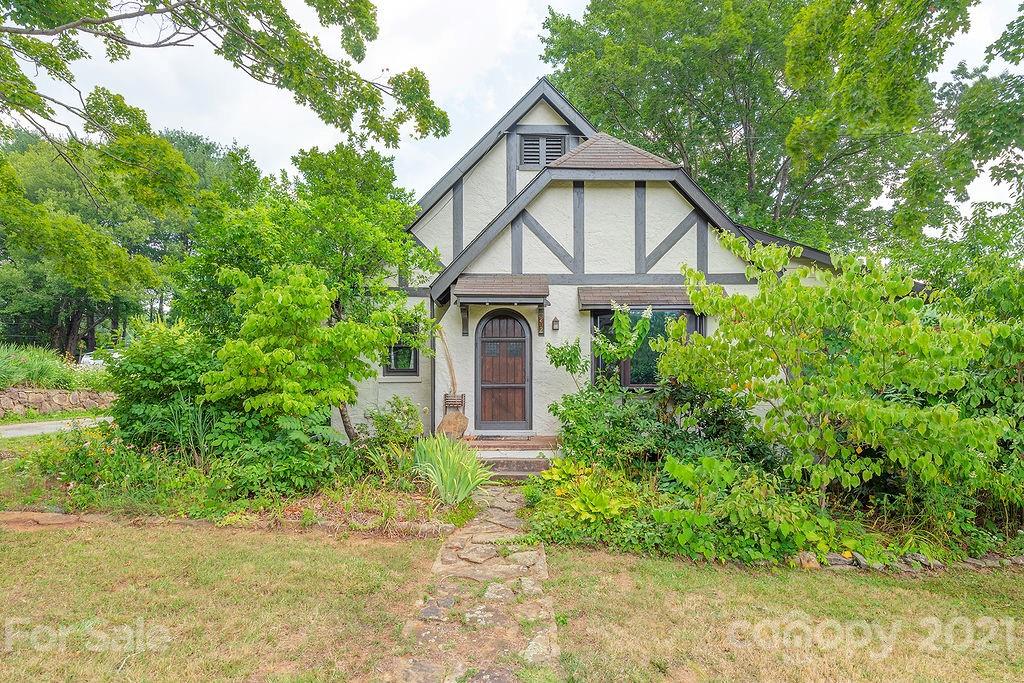 202 Wilson Avenue Swannanoa NC 28778