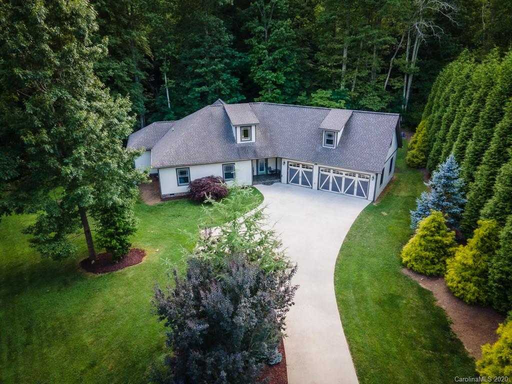 89 Vintage Road Candler NC 28715