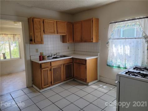 65 Elizabeth Place Asheville NC 28801