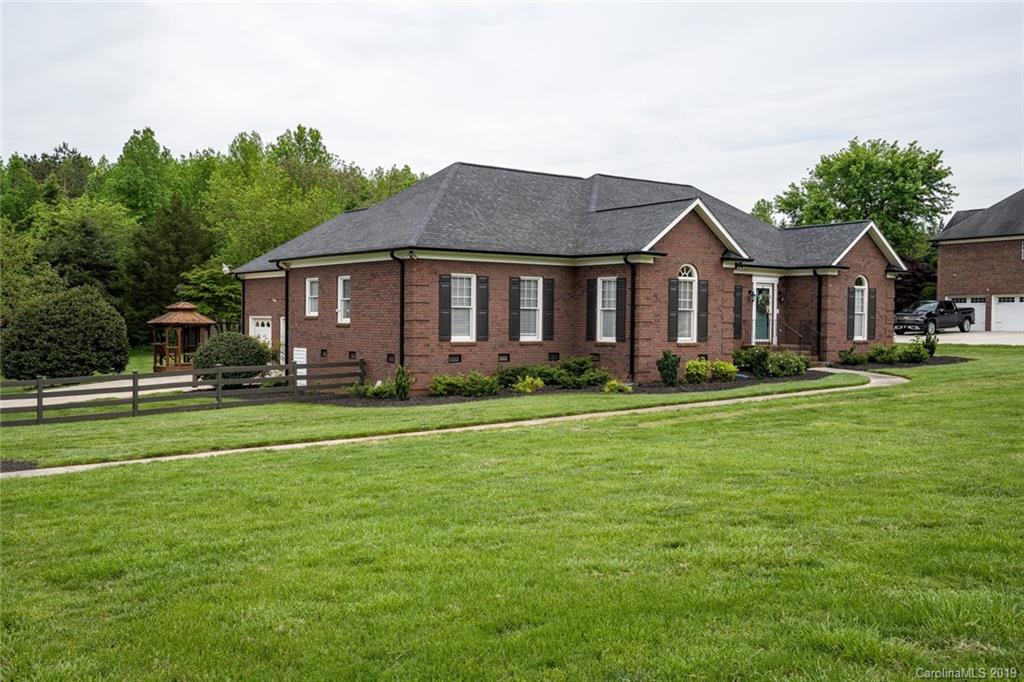 8730 Ira Flowe Road Charlotte NC 28227