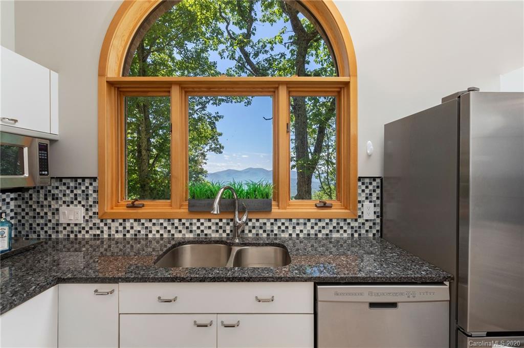 212 Chestnut Forest Road Fairview NC 28730