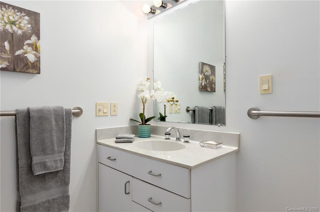 212 Chestnut Forest Road Fairview NC 28730