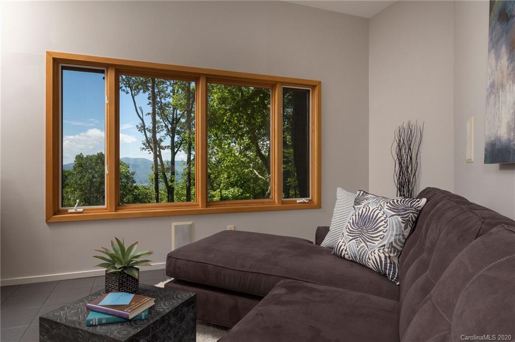 212 Chestnut Forest Road Fairview NC 28730