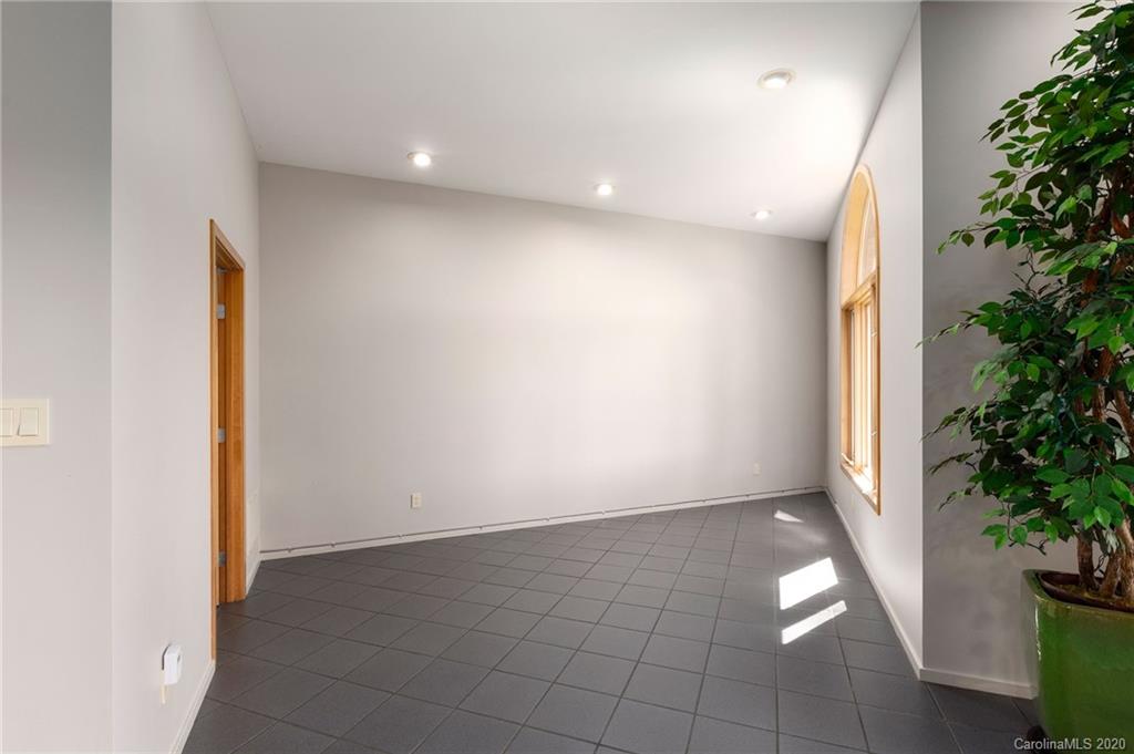 212 Chestnut Forest Road Fairview NC 28730