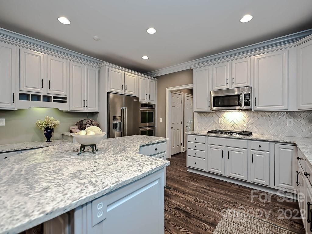 7200 Meadow Run Lane Charlotte NC 28277