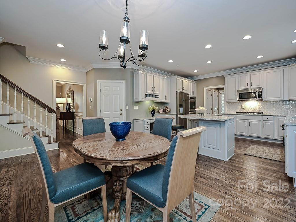 7200 Meadow Run Lane Charlotte NC 28277