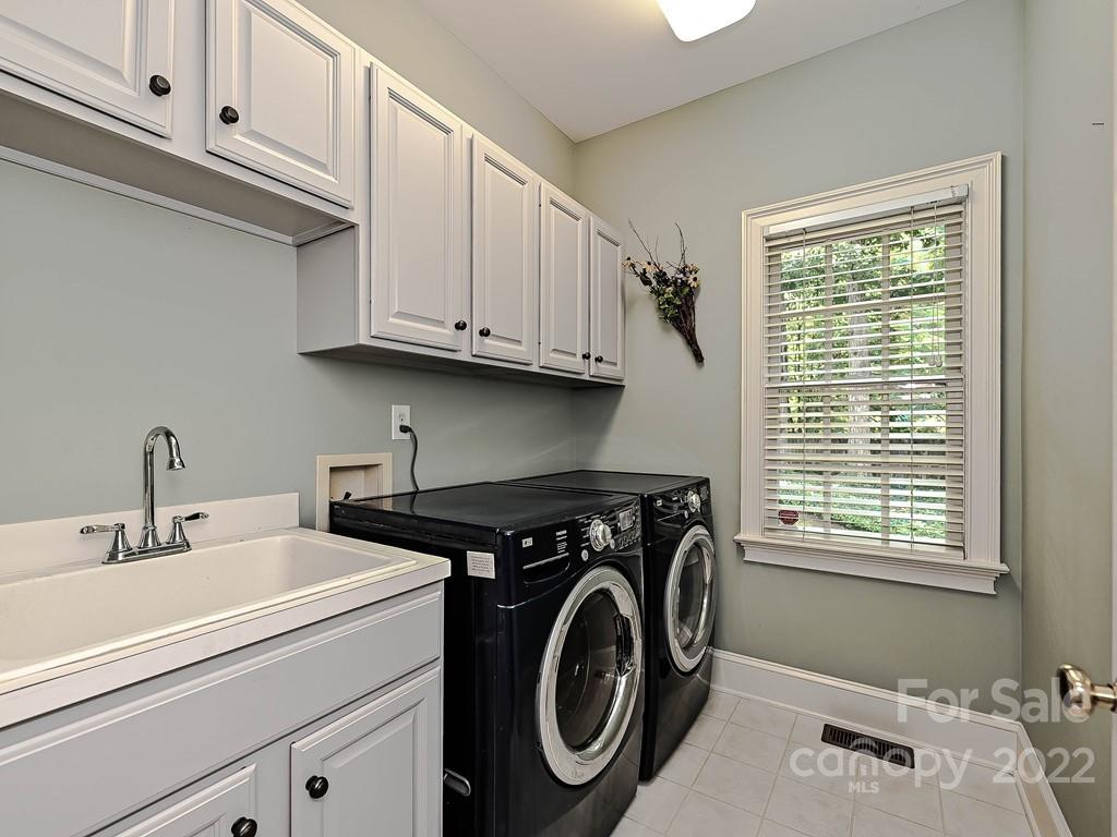 7200 Meadow Run Lane Charlotte NC 28277