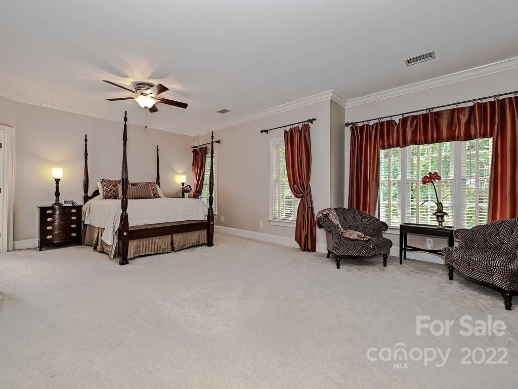 7200 Meadow Run Lane Charlotte NC 28277