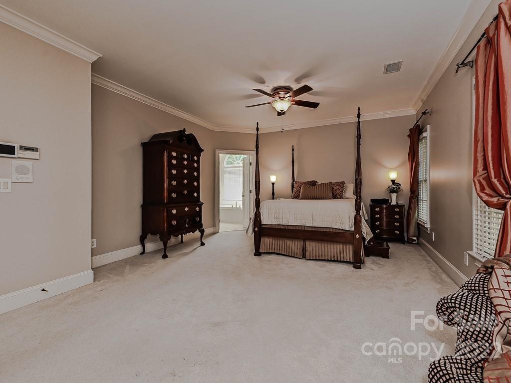 7200 Meadow Run Lane Charlotte NC 28277