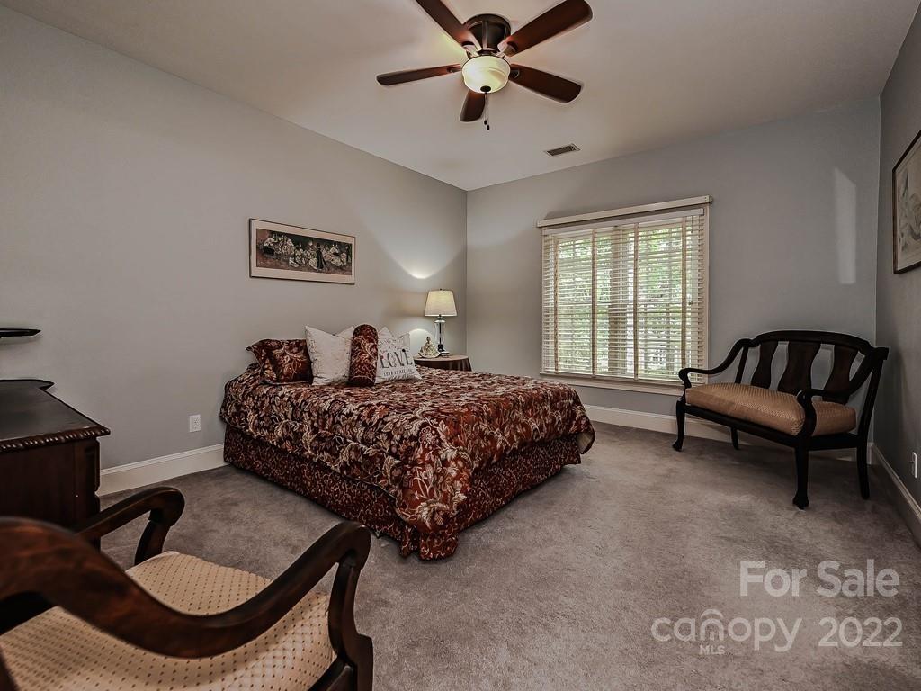 7200 Meadow Run Lane Charlotte NC 28277