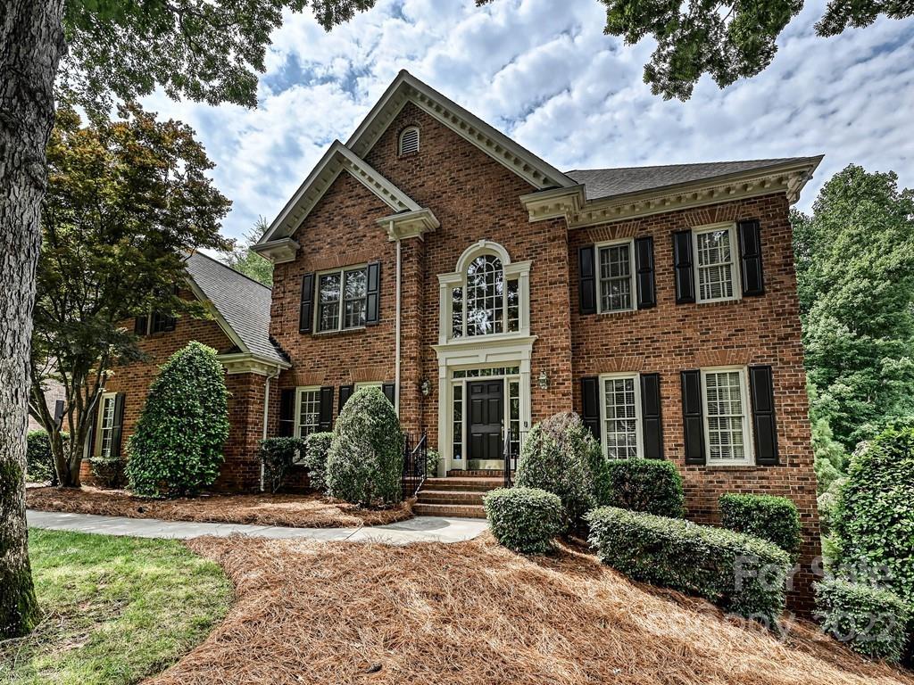 7200 Meadow Run Lane Charlotte NC 28277