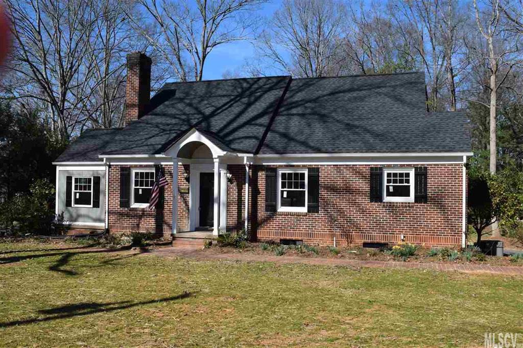 834 4th Avenue Nw Hickory NC 28601