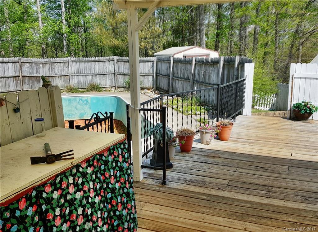 116 Christopher Road Marion NC 28752