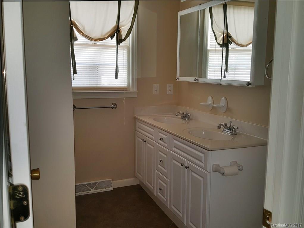 116 Christopher Road Marion NC 28752