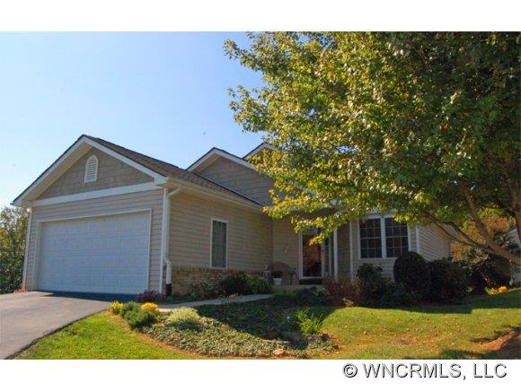 328 Creeks End Circle Mills River NC 28759