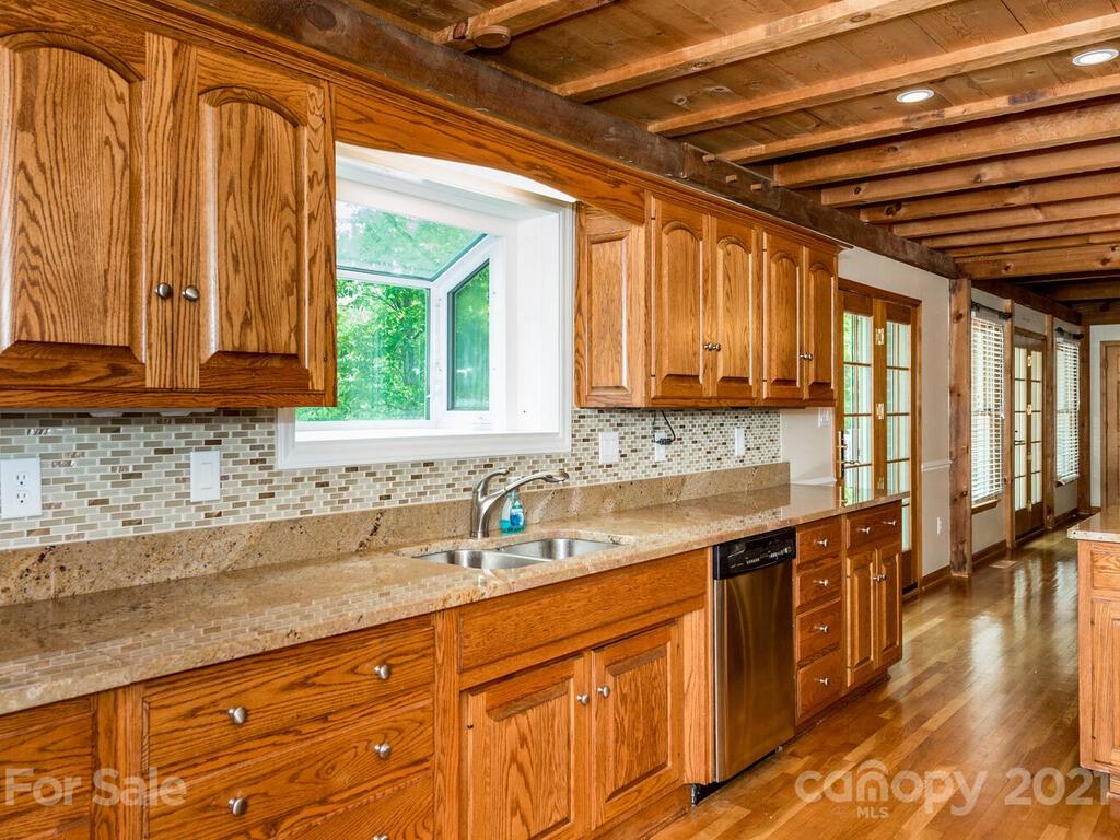6 Vaughns Way Arden NC 28704