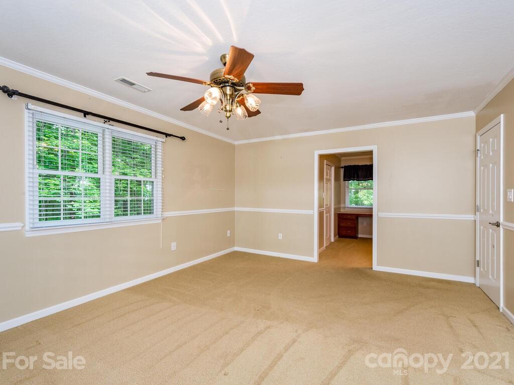 6 Vaughns Way Arden NC 28704