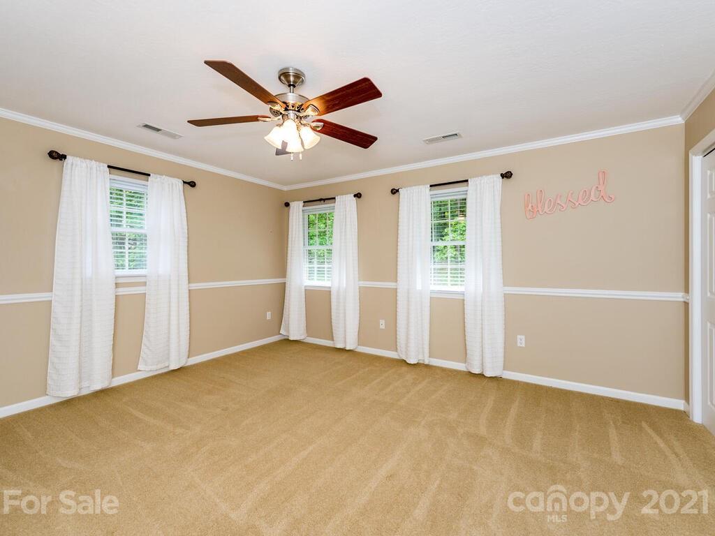 6 Vaughns Way Arden NC 28704