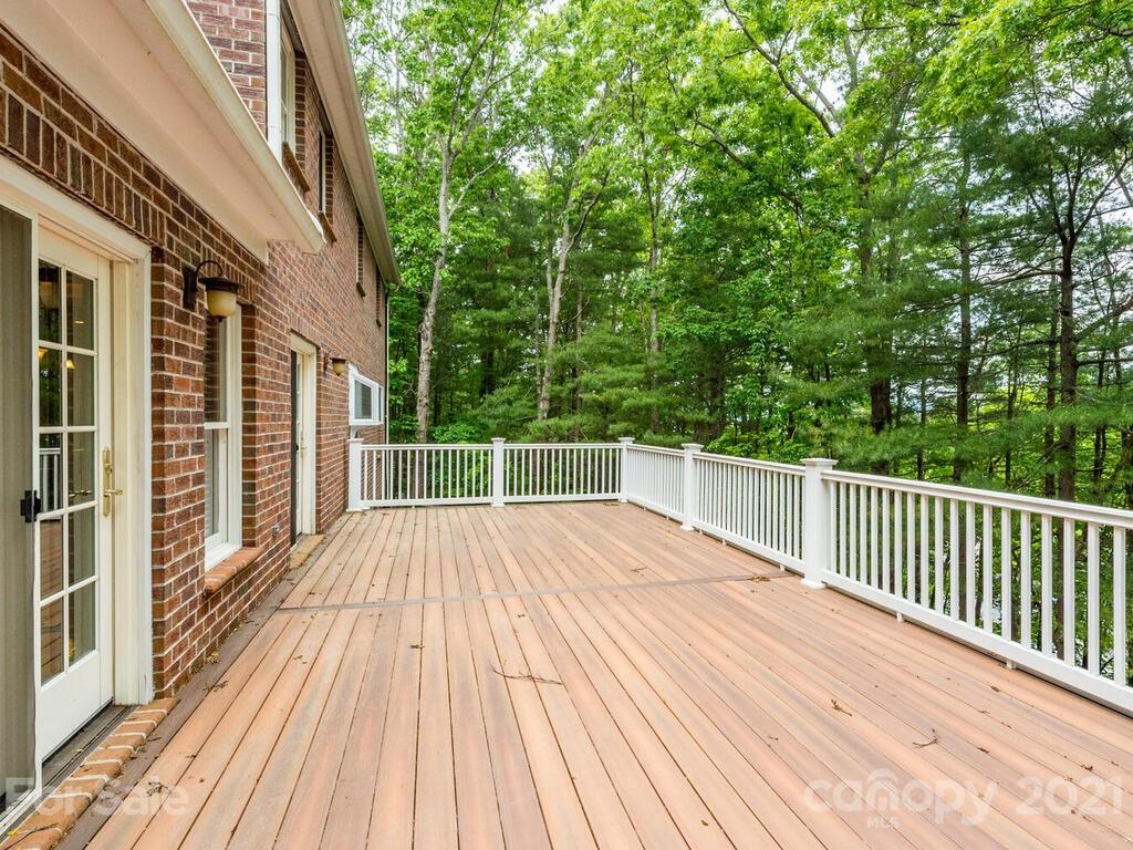 6 Vaughns Way Arden NC 28704