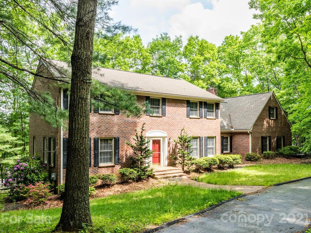 6 Vaughns Way Arden NC 28704