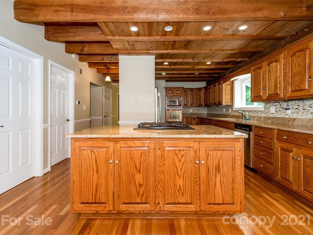 6 Vaughns Way Arden NC 28704