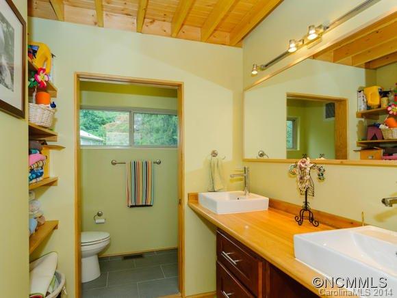 71 Joyner Avenue Asheville NC 28806