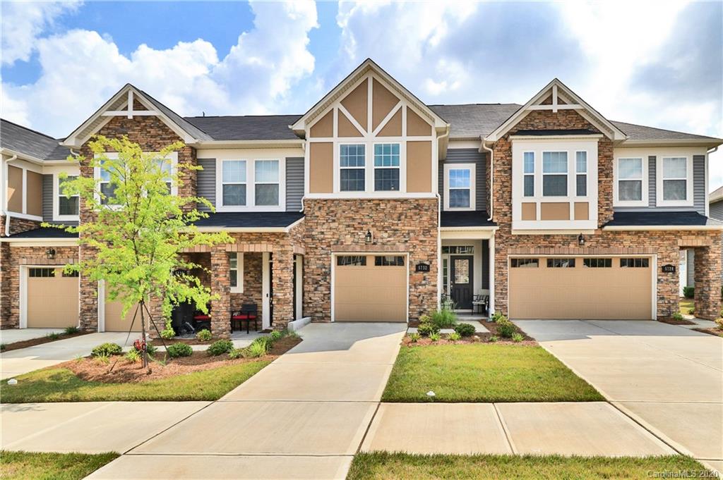 5732 Lachlan Hill Lane Charlotte NC 28278