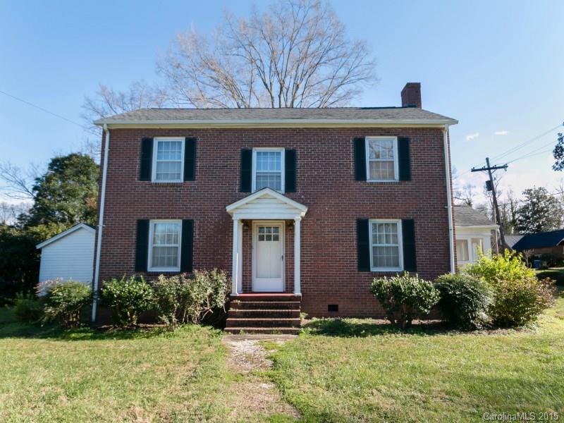 802 N Main Street Mount Holly NC 28120