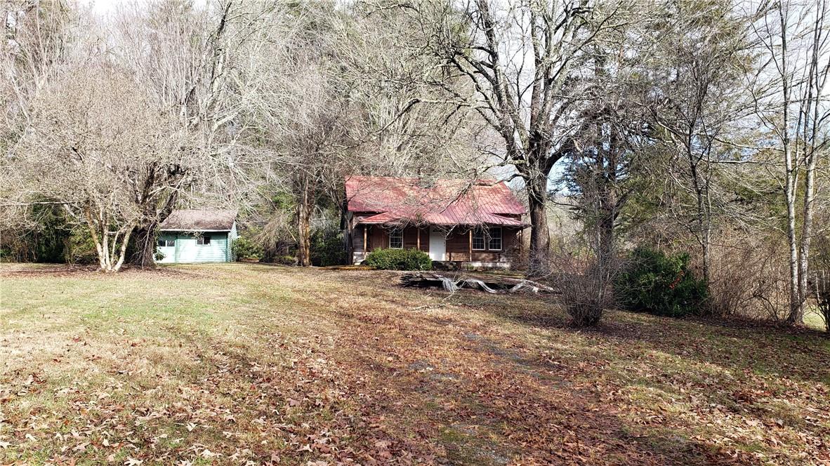 3887 Crab Creek Road Penrose NC 28766