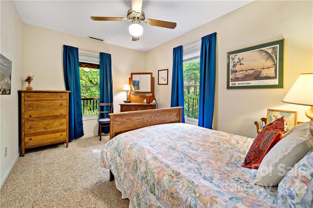 2564 Mount Hebron Road Old Fort NC 28762