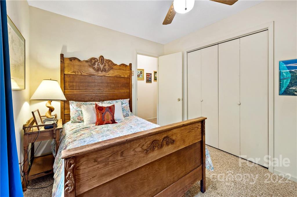 2564 Mount Hebron Road Old Fort NC 28762