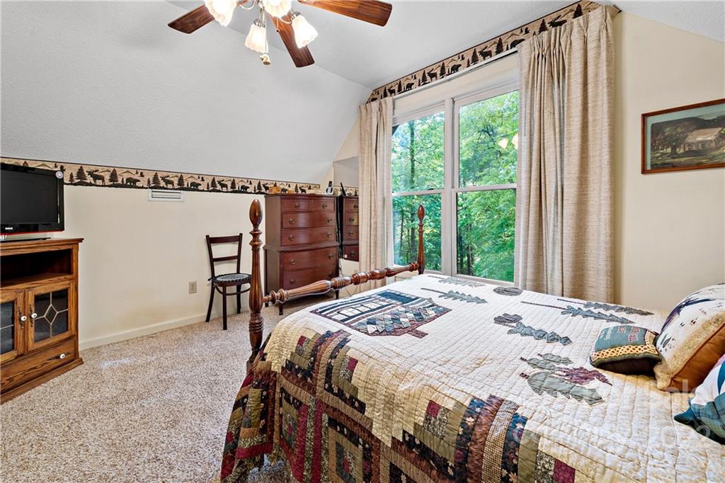 2564 Mount Hebron Road Old Fort NC 28762