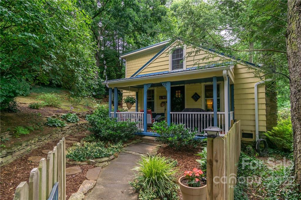 120 Cragmont Street Black Mountain NC 28711