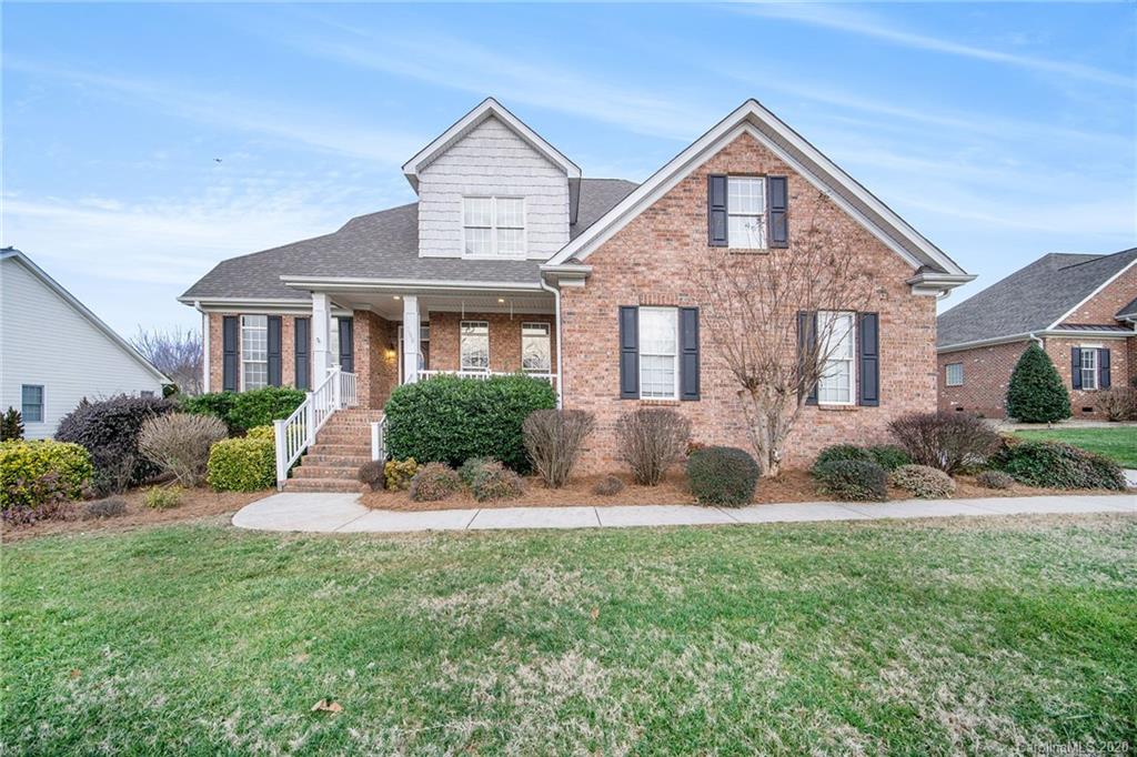 129 Fox Den Circle Statesville NC 28677