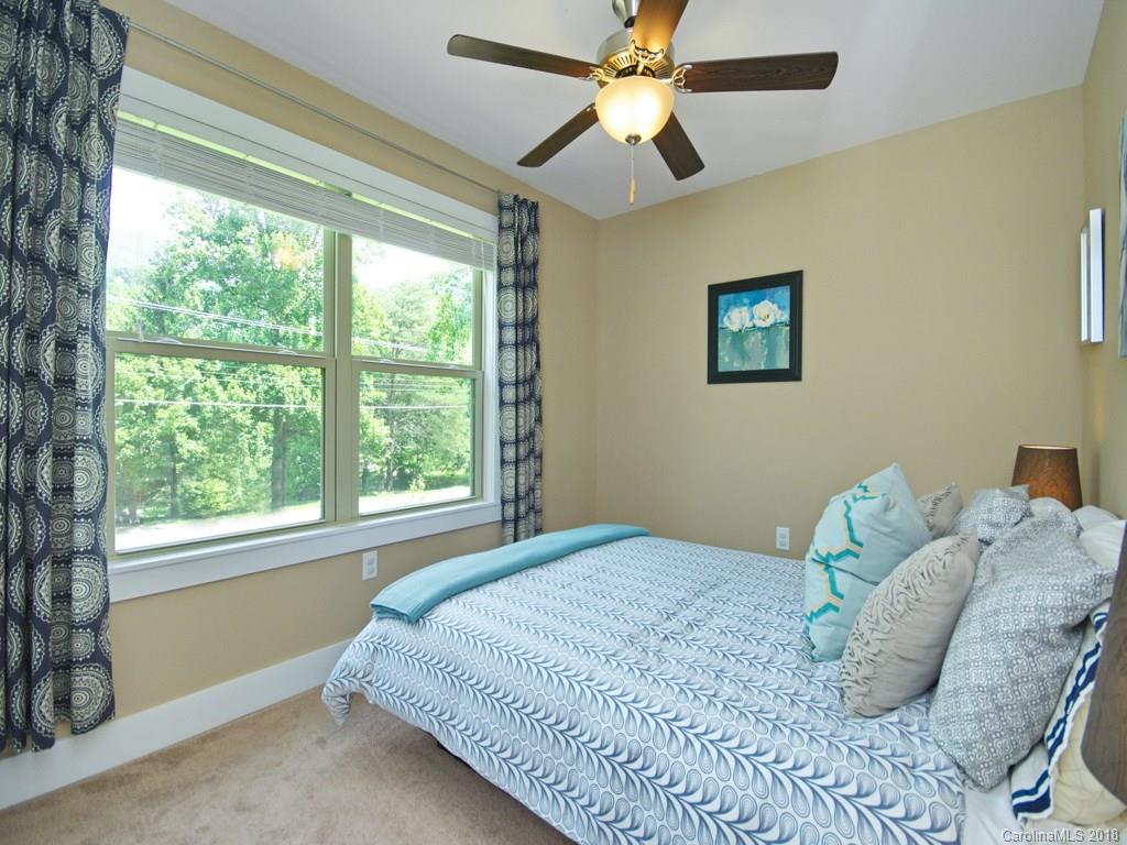 983 Bee Tree Road Swannanoa NC 28778