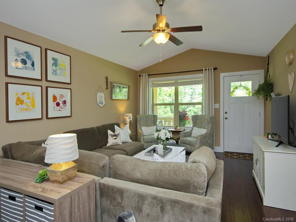 983 Bee Tree Road Swannanoa NC 28778