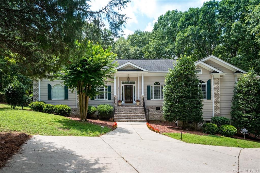 2635 Lynbridge Drive Charlotte NC 28226