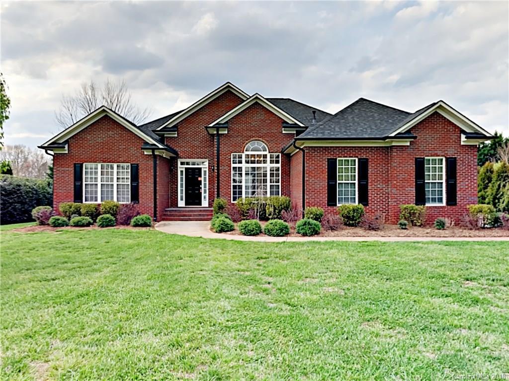 5308 Ravenglass Court Waxhaw NC 28173